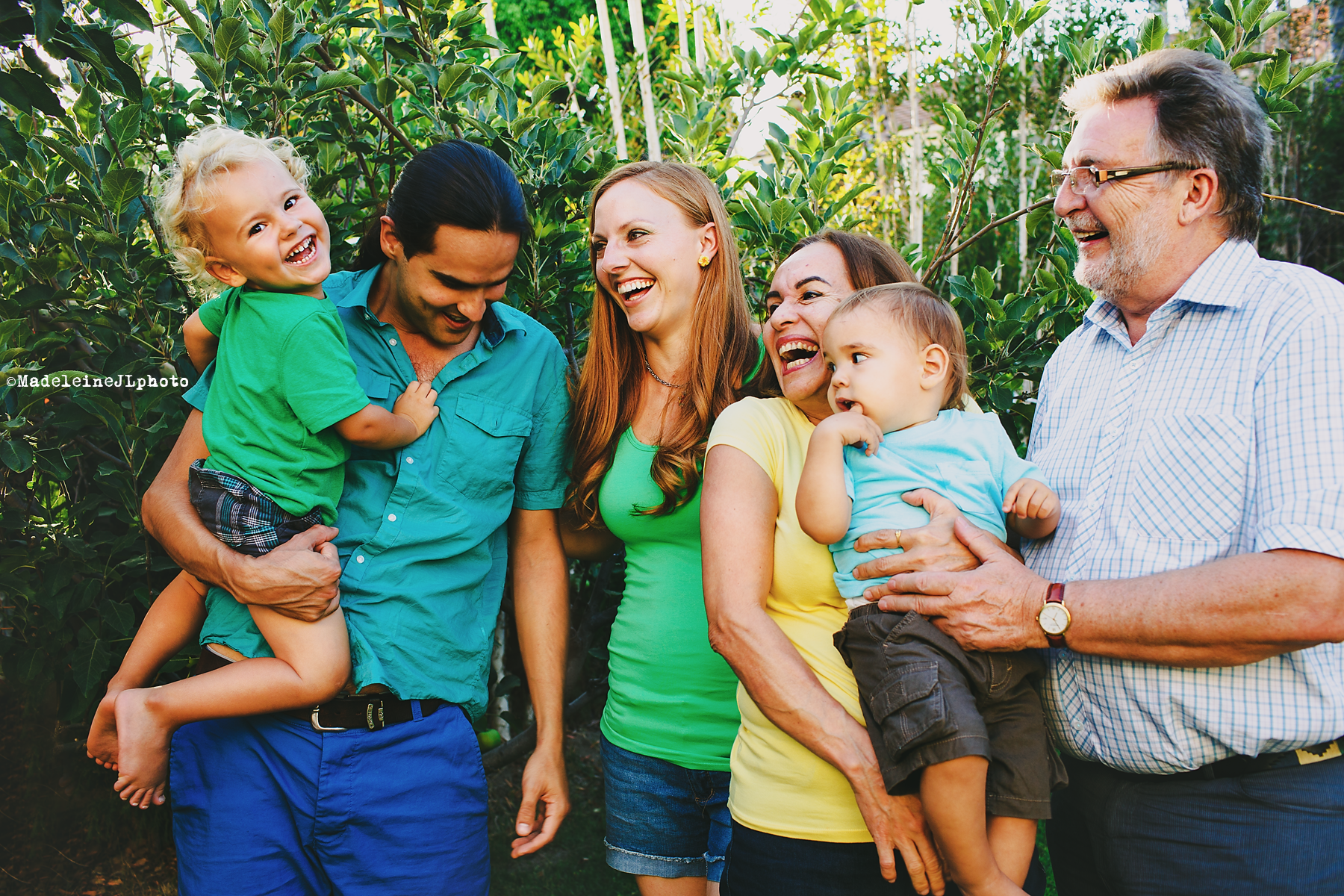 Lake Forest extended family backyard session. Orange County, Southern California, Los Angeles, San Diego family photographer